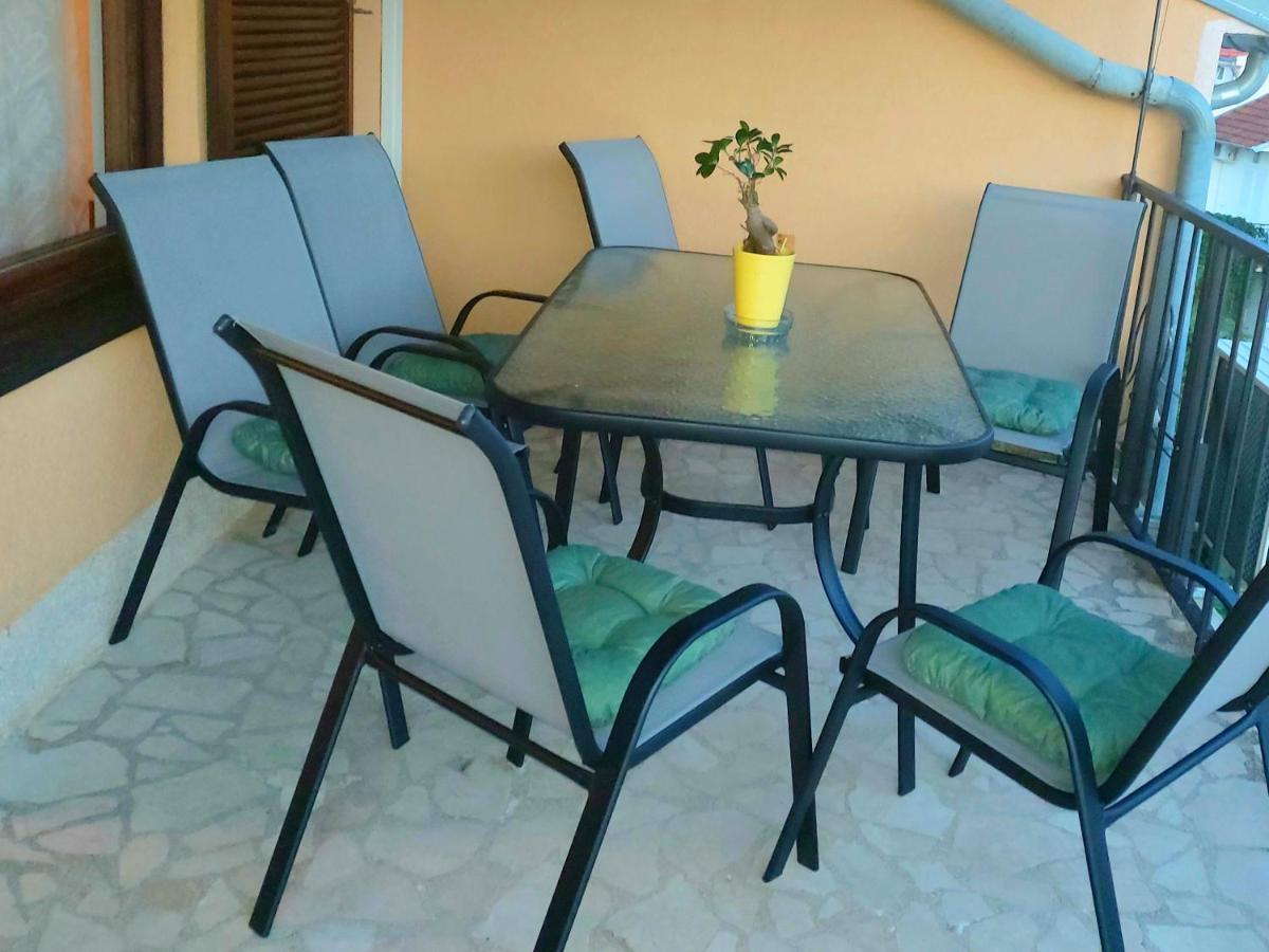 Apartman Arija-Pino Водице Екстер'єр фото